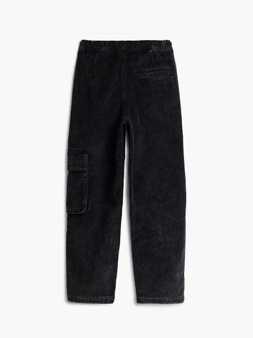Desigual Loose fit Trousers in Black