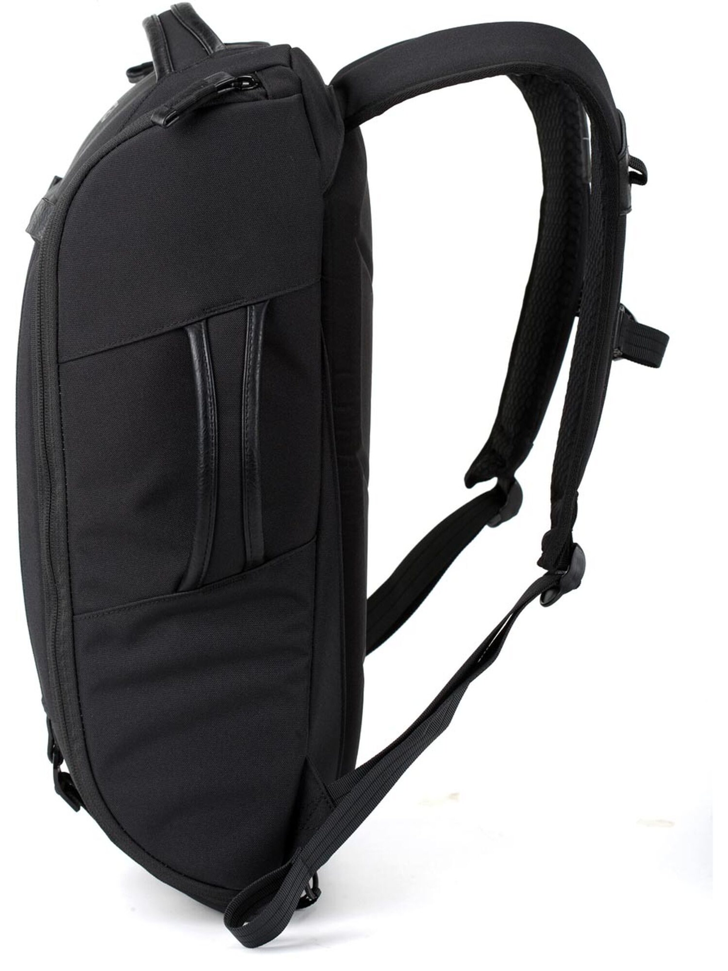 NITRO Fotorucksack REMOTE mit Insert in Schwarz