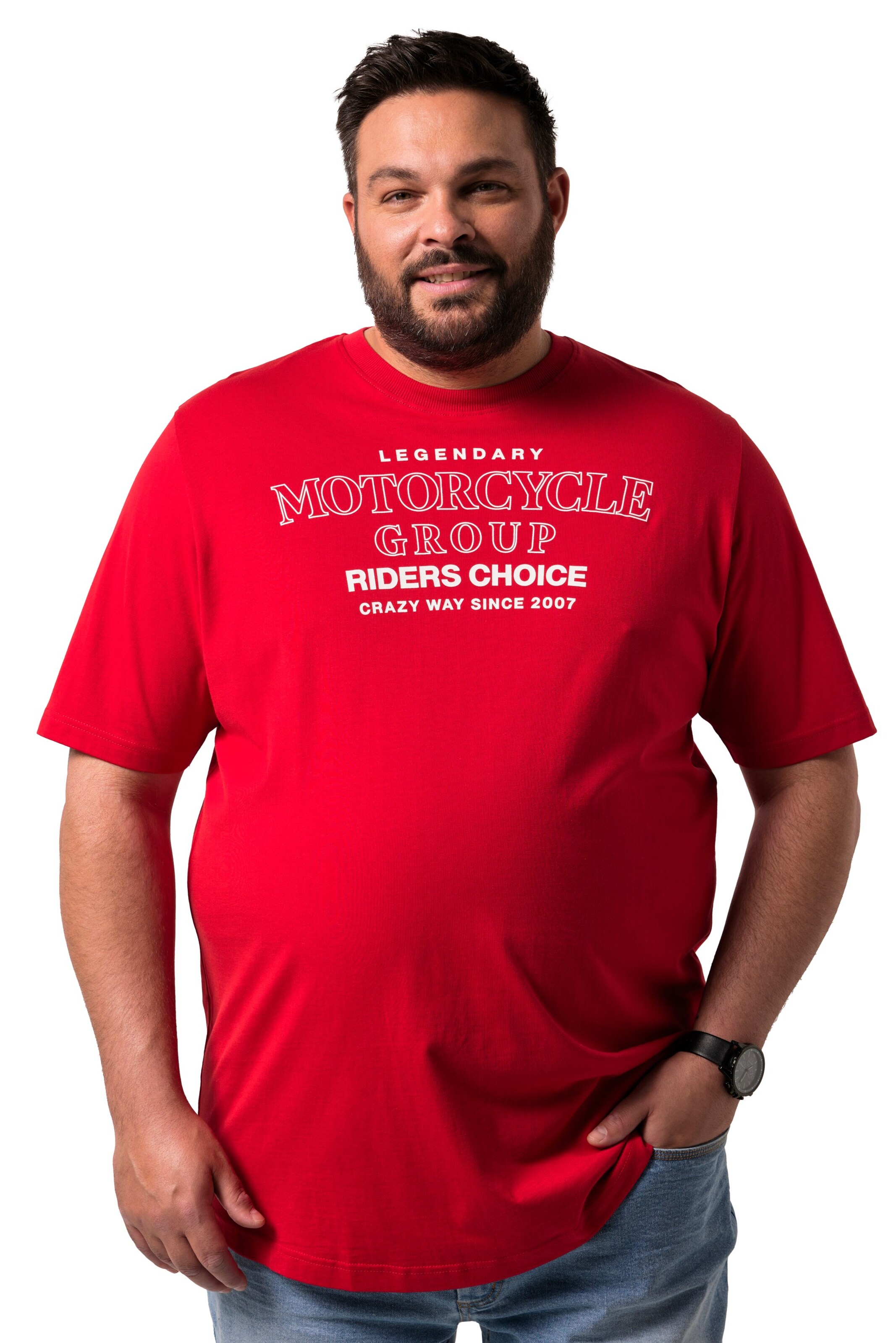 Men Plus Shirt in Red: front