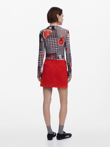 Desigual - Camiseta en negro