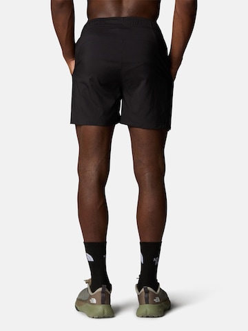 Regular Pantaloni sport 'M 24/7 5'' SHORTS' de la THE NORTH FACE pe negru