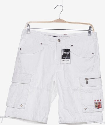 Bogner Fire + Ice Shorts in 34 in White: front