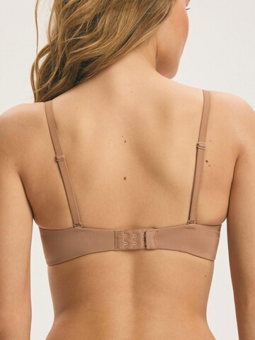 ESOTIQ - Push-up Sujetador 'Push-up-BH Kassidy, glatte T-Shirt-Cups, herausnehmbare Polster' en beige