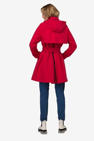 Manteau fonctionnel LAURASØN en rouge