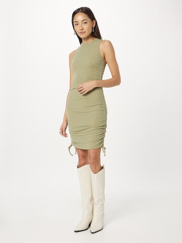 Robe Nasty Gal en vert : devant