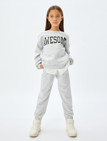 Koton Regular Trousers in Grey: front