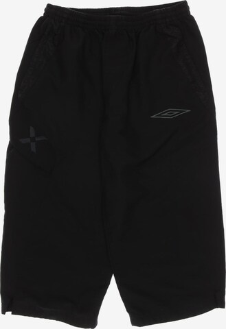 UMBRO Shorts in 34 in Black: front