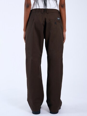 Dr. Denim Loose fit Pants 'Hill' in Brown