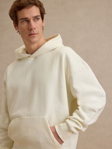 Sweat-shirt 'Malte' DAN FOX APPAREL en blanc