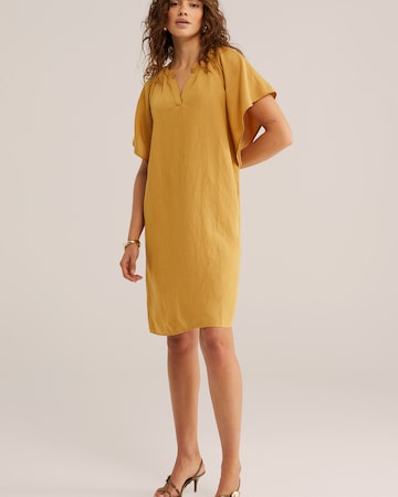 WE Fashion Jurk in Geel