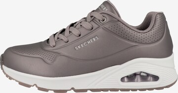 SKECHERS Sneakers in Grey: front