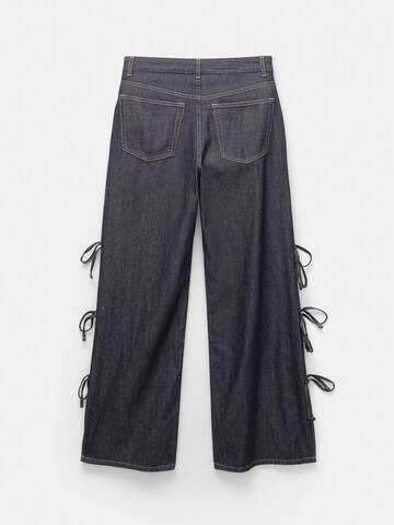 Loosefit Jeans di Pull&Bear in blu