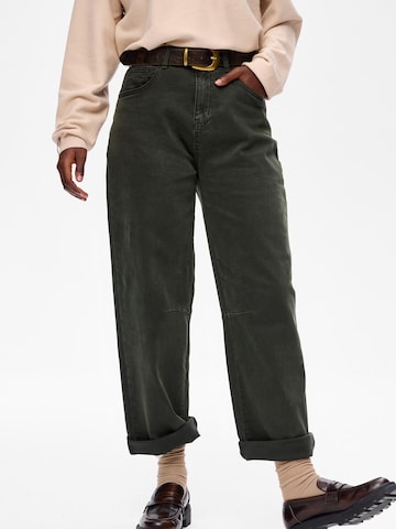 Blue Shadow Regular Pants in Green: front