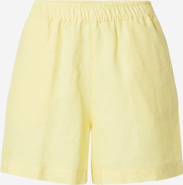 Soccx Regular Trousers in Yellow: front