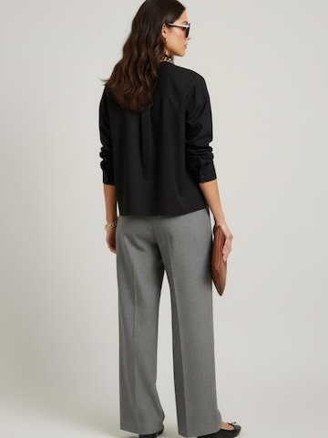 WEARABLE STORIES Blouse 'Luna' in Zwart