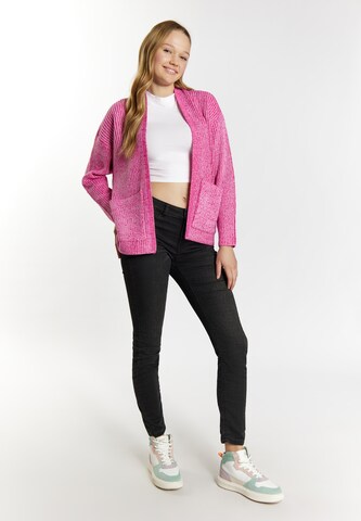 Geacă tricotată 'Blonda' de la MYMO pe roz
