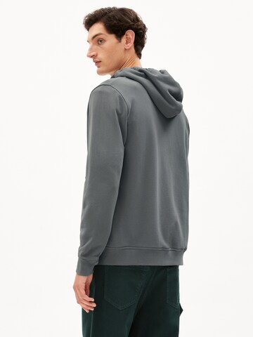 ARMEDANGELS Zip-Up Hoodie 'Saromian' in Grey