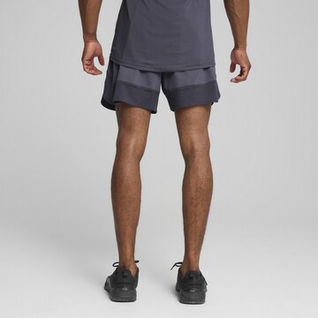 Regular Pantalon de sport PUMA en gris
