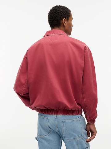 Tommy Jeans Prechodná bunda - Červená