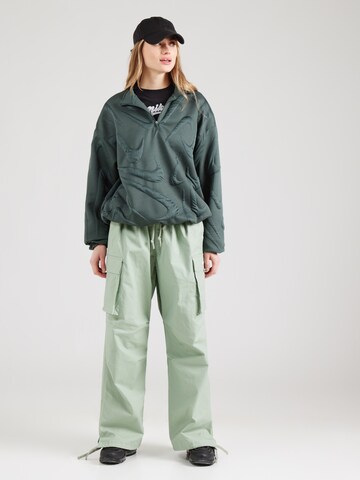 Nike Sportswear Свитшот в Зеленый