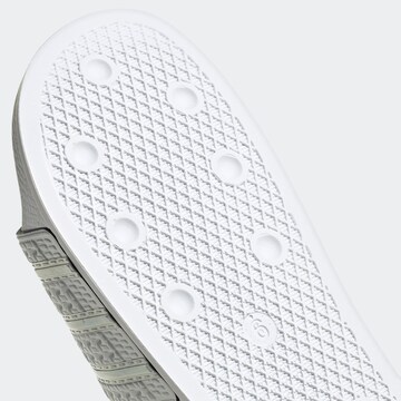 ADIDAS ORIGINALS Muiltjes 'Adilette' in Wit