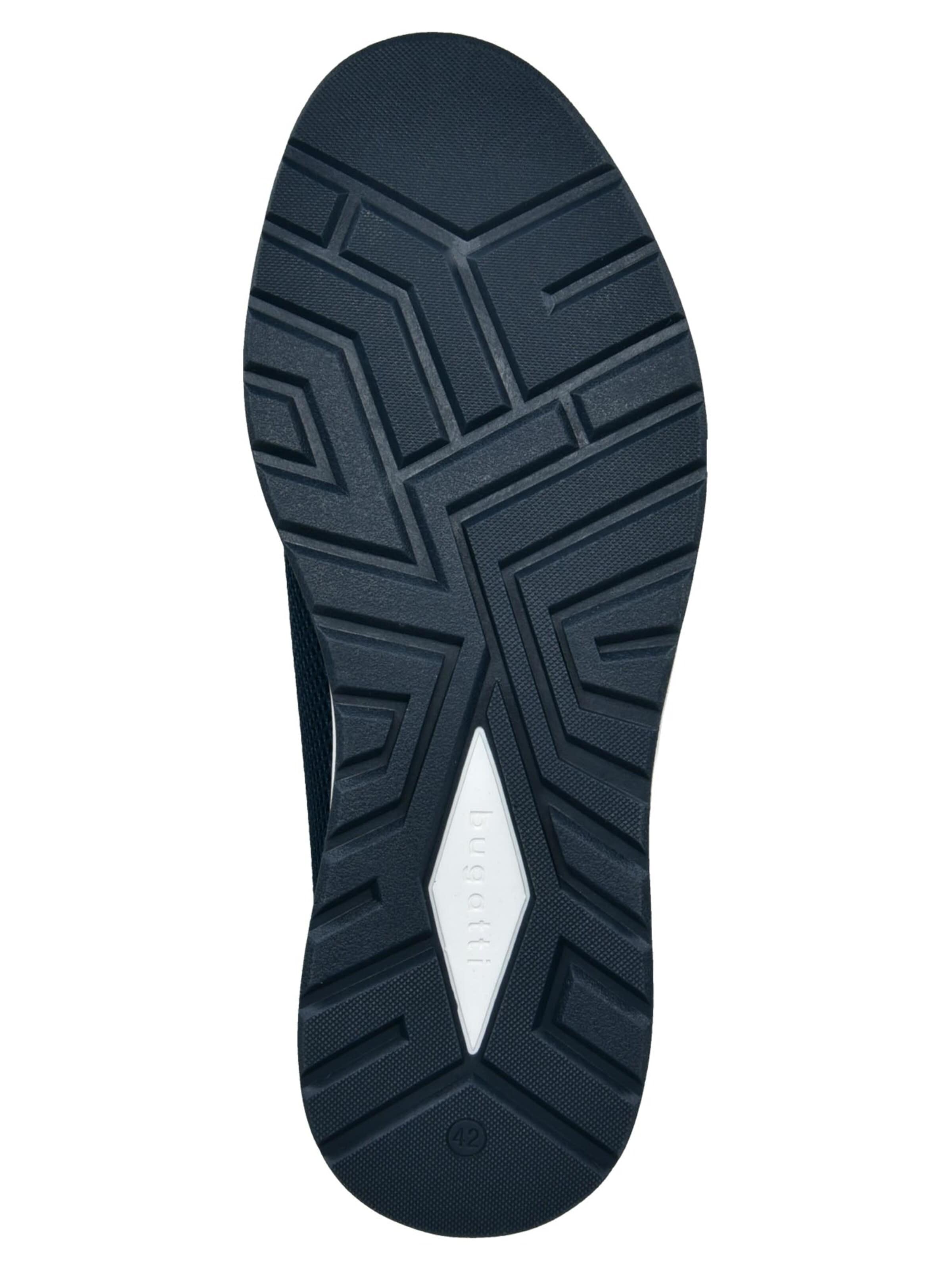 bugatti Sneakers laag 'Basic' in Blauw