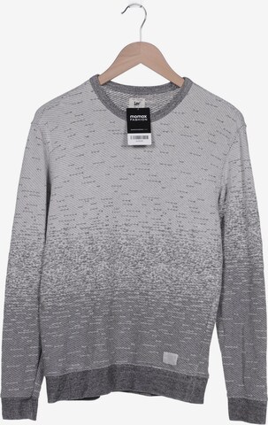 Lee Sweater & Cardigan in M in Grey: front
