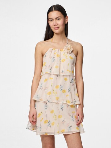 Robe de cocktail PIECES en rose : devant