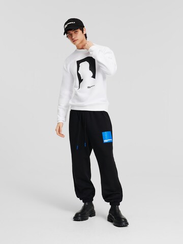 Tapered Pantaloni di KARL LAGERFELD JEANS in nero