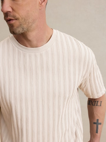 DAN FOX APPAREL Póló 'Jonte' - fehér