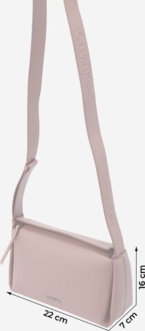 Calvin Klein - Bolso de hombro 'GRACIE' en lila