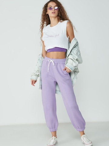 C&City Broek in Lila: voorkant