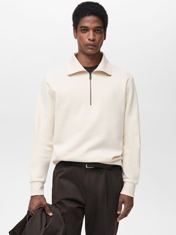 Sweat-shirt 'Winne' MANGO MAN en blanc : devant