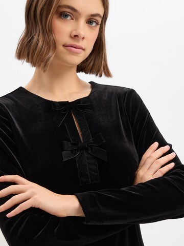 Robe Marie Lund en noir