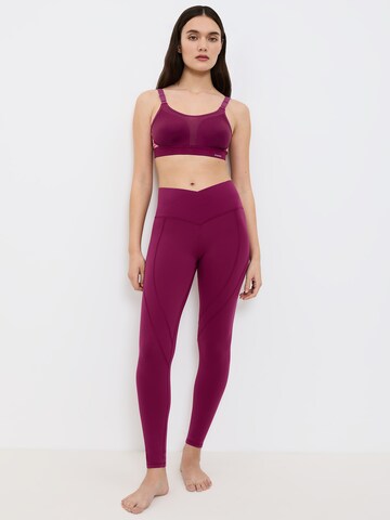 Triumph Triaction Bustier Sport bh ' Triaction Extreme Lite ' in Rood