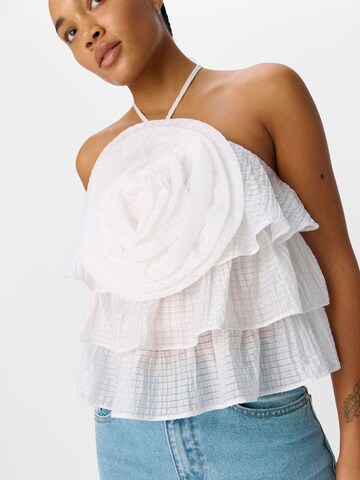OBJECT Top 'OBJBritney' in Wit