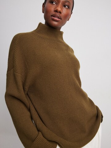 NA-KD Sweater in Green: front