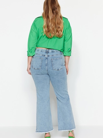 évasé Jean Trendyol Curve en bleu