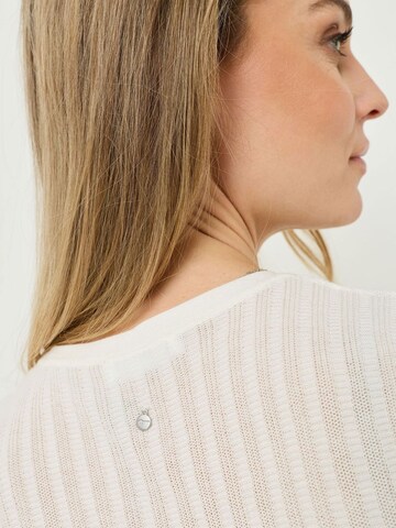 Tops en tricot Tamaris en blanc