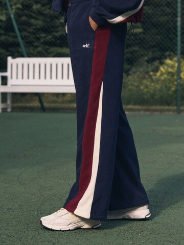 self. Wide Leg Hose in Blau