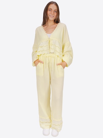 Seasons of April Blouse 'Laura' in Geel