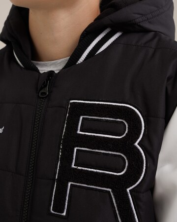 WE Fashion Between-season jacket in Black