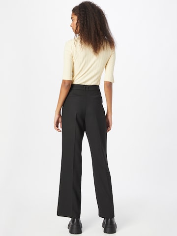 s.Oliver BLACK LABEL Wide leg Bandplooibroek 'Charlotte' in Zwart