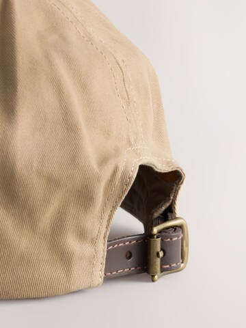 Next - Gorros em bege