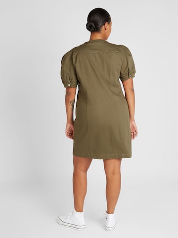 Vero Moda Curve Платье-рубашка 'WILD' в Зеленый