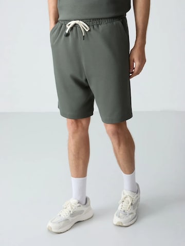 Tuta da jogging di Tommy Life in verde