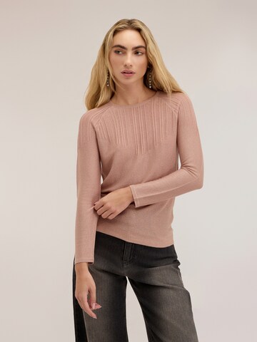 Pullover di MOTIVI in rosa