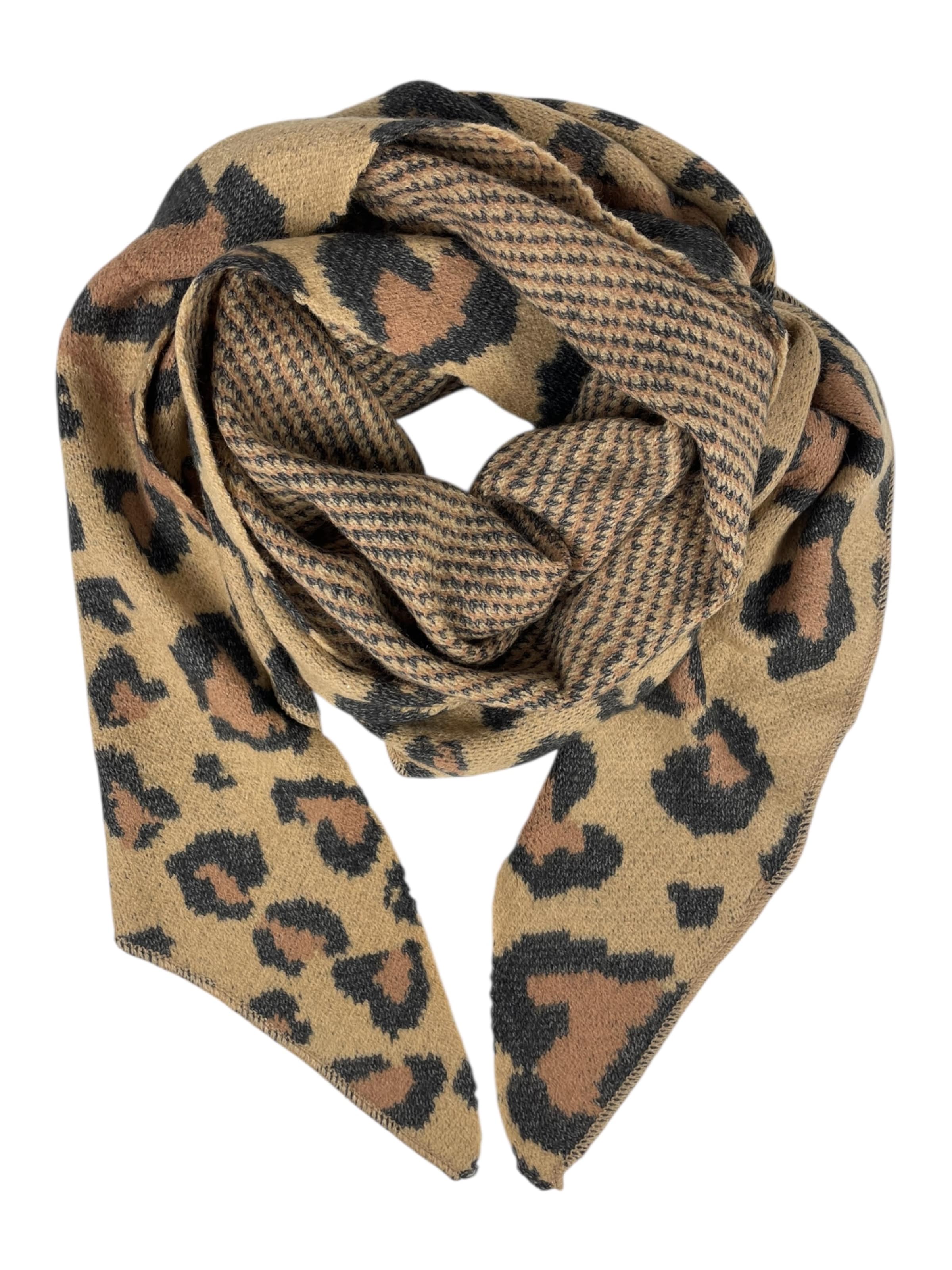 Kumixi Scarf 'Leo' in Beige: front