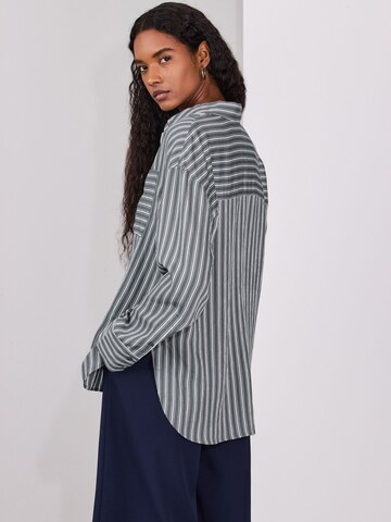 Next Блуза в сиво