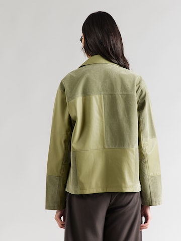 TOPSHOP Övergångsjacka i grön